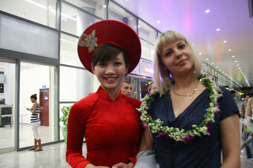 ສະໜາມບິນສາກົນ ດ່ານັ້ງຕ້ອນຮັບຖ້ຽວບິນໂດຍກົງຈາກລັດເຊຍ